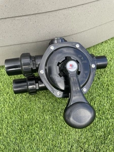 SUPER POOL MULTI PORT 6 WAY 1.5" SIDE MOUNT VALVE METRIC / IMPERIAL UNIONS BLACK - Picture 1 of 19