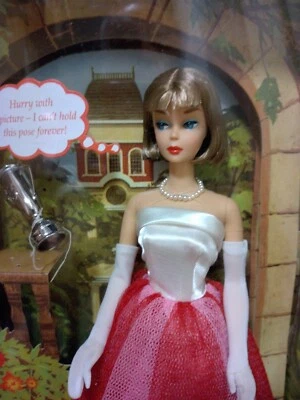 Barbie Campus Sweetheart 2007 Mattel reproducción etiqueta dorada L9600 en caja original Foto 1 de 4