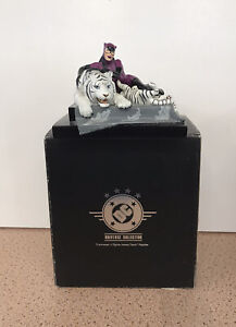 Dc Universe Collection Catwoman “A Tigress Among Tigers” Figurine 48/2500 