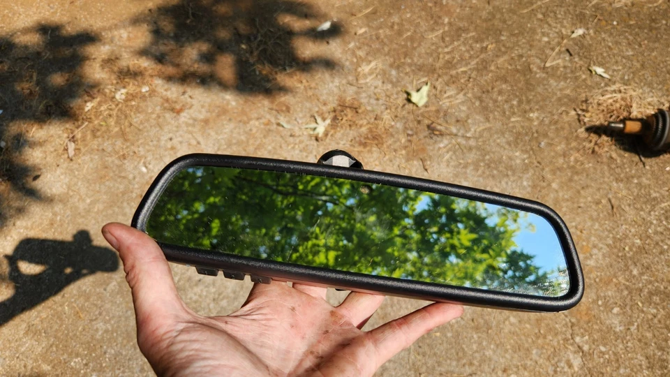 2006 - 2009 Land Rover Range Rover HSE Interior Rear View Mirror OEM LR021820 - Image 1 of 1