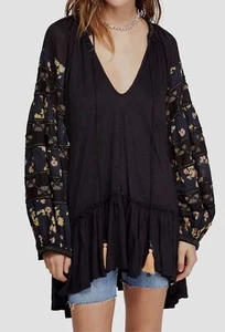 $128 Free People Womens Black Linen Floral Tassel V-Neck Tunic Blouse Top Size M - Picture 1 of 5