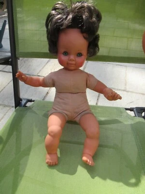 Poupée  Raynal 73 ancienne tissu et plastique - Photo 1/4