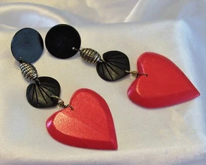 Statement Large Black Red Wooden Heart Pierced Earrings P637 - Picture 1 of 6