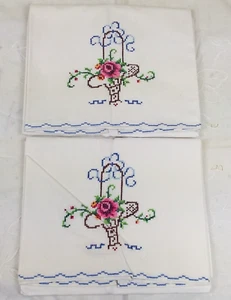 Juego de 2 fundas de almohada florales vintage bordadas a mano República Popular de China - Imagen 1 de 7