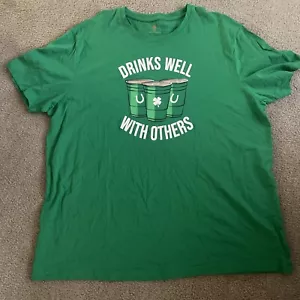 Drinks Well With Others Shirt Green St. Patricks Day Tee XXL - Picture 1 of 1
