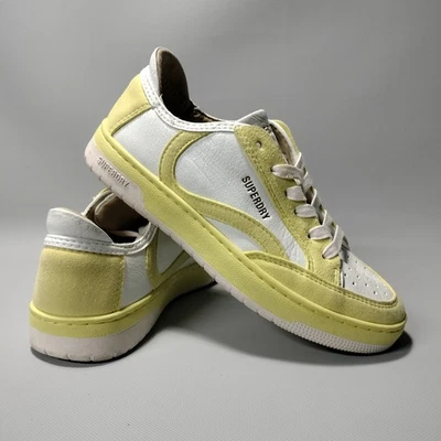 Tênis Feminino SUPERDRY Vegan Basquete Amarelo Branco Tamanho 6 - Imagem 1 de 4