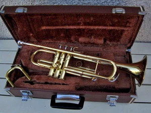 Yamaha YTR 241 Mode Trumpets in JAPAN - Picture 1 of 16