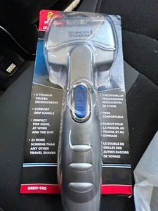 (NEW) Remington Titanium Men's Shaver Battery Operated (MSC-140) - Picture 1 of 2