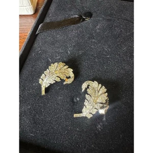 Vintage Trifari Earrings Royal Plume 1955 By Alfred Philippe - Picture 1 of 4