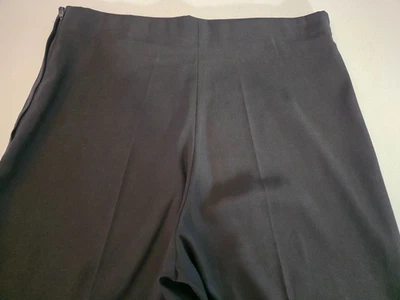 Lauren Vidal Paris black women pants size  T4                       P180 - Image 1 of 4