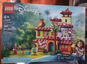 LEGO Disney: The Madrigal House (43202) - Picture 1 of 1