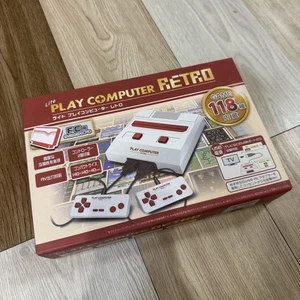 PLAY COMPUTER RETRO Unidad principal luz ordenador retro - Imagen 1 de 3