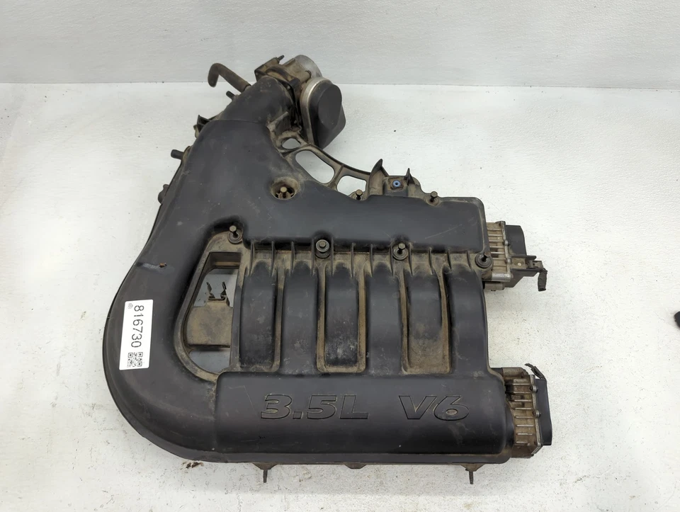 Cubierta de válvula de culata derecha Toyota Prius 2002 pasajero negra M2FNI Foto 1 de 4