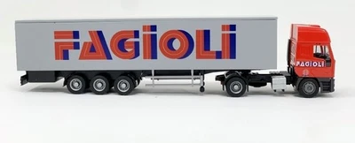 Rietze camion Iveco Eurostar "Fagioli" con semirimorchio - 1:87 H0 60920 - Immagine 1 di 2
