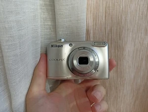 🔥Nikon Coolpix L29 Silver 16.1MP digital compact camera🔥WORKing Full SET🔥 - Picture 1 of 7