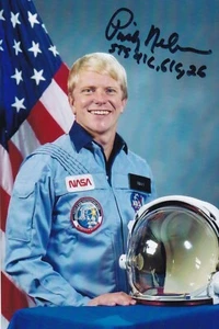 Pinky NELSON (USA : orig.Autogramm NASA - ASTRONAUT- STS 41 handsigniert +TOP+ - Bild 1 von 1