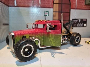 Fast And Furious Peterbilt 2019 32089 Hobbs Shaw 1:24 Jada Scale Model BNIB - Picture 1 of 8