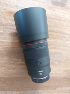 Canon RF 135mm F1.8L IS USM - Bild 1 von 3