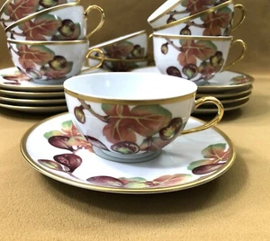 1 tasse à thé en porcelaine de LIMOGES par DAUM modèle FIGUES dorure Doré Café - Imagen 1 de 12