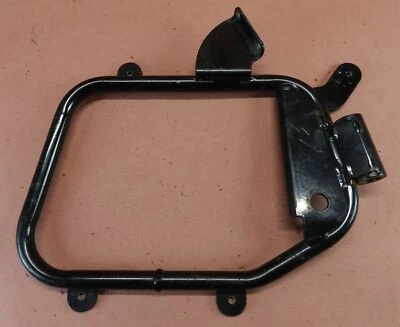 Левостороннее крепление кронштейна для седельной сумки 2002-2008 HONDA VTX1800 - Изображение 1 из 4