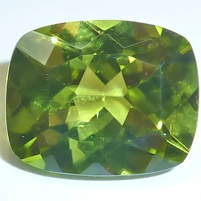 Cojín verde peridoto natural (4 opciones) gemas sueltas facetadas desde 1989 EE. UU. Foto 1 de 4