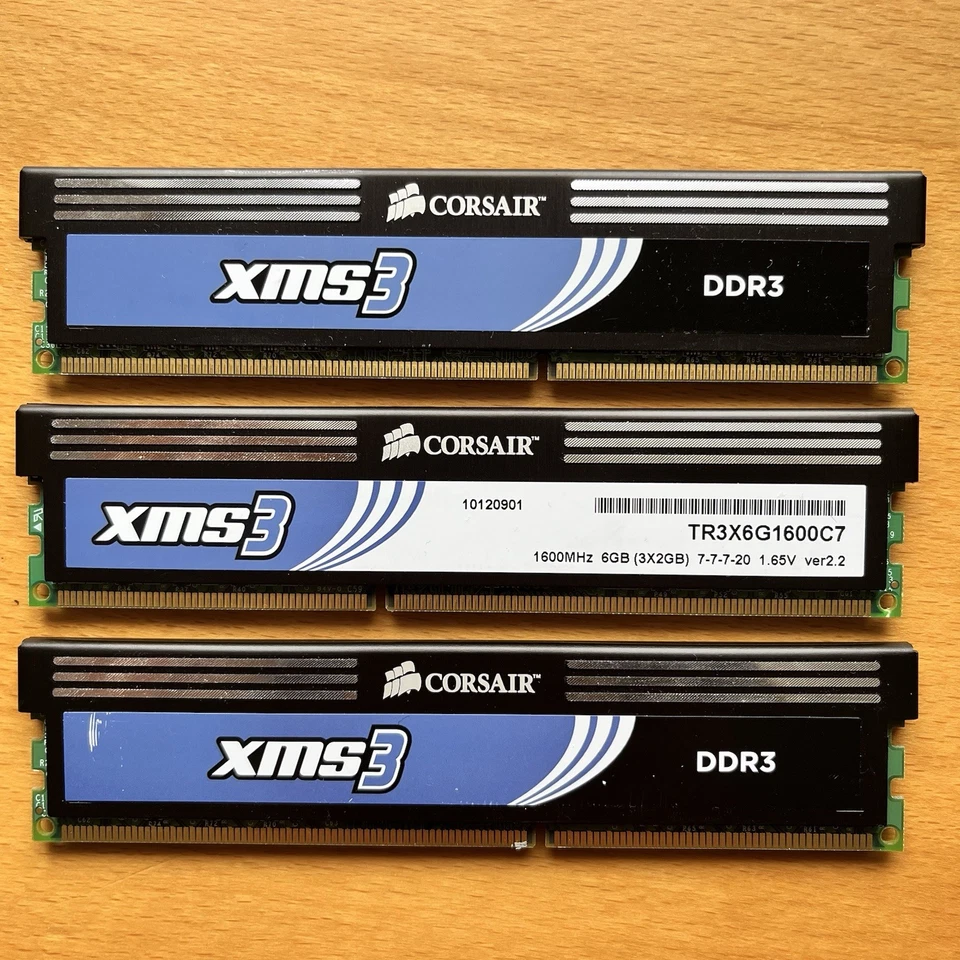 Corsair TR3X6G1600C8 (6GB, PC3-12800 (DDR3-1600), DDR3 SDRAM, 1600 Mhz, DIMM... - Bild 1 von 1