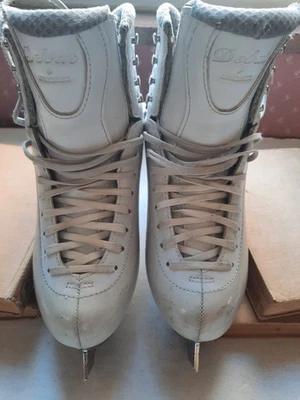 Jackson Debut Figura Patines de Hielo FS2450 Blanco Niñas Talla 6 R Aspire XP Blades Foto 1 de 4