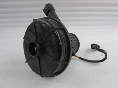 兰博基尼 Gallardo LP550,560,570,二级空气泵,二手,P/N 400906601 — 第 1/4 张图片