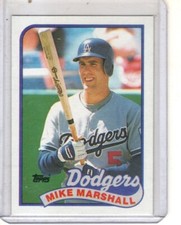1989 Topps - #582 Mike Marshall Los Angeles Dodgers baseball card 