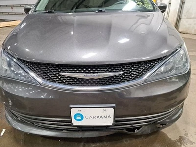 Pacifica Sku #4303914 Upper Grille 2017 Foto 1 de 4