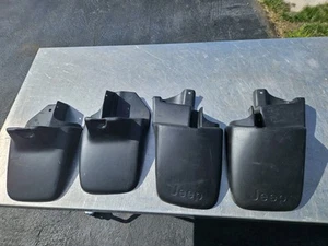 97-06 JEEP TJ WRANGLER FRONT & REAR SPLASH GUARD MUD FLAP SET OEM 82202307 SET - Picture 1 of 10