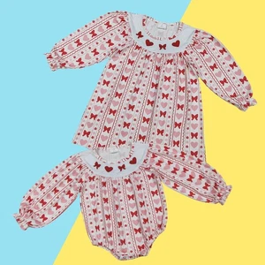 Sibling Baby Girls Valentine's Day Bow Heart Embroidery Dress /Bubble Romper - Picture 1 of 5
