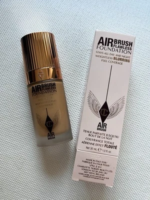 NOVA FÓRMULA Charlotte Tilbury Airbrush Base Fosco Impecável AUTÊNTICO 9 Quente - Imagem 1 de 4