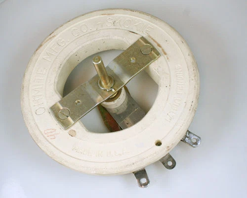 Potenciómetro de resistencia Wirewound de reóstato de 16 ohmios 500 vatios ohmios RRS16R0 Foto 1 de 1