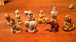 9 Wade Whimsies Red Rose Tea Figures, Circus Ring Master Made In England - Picture 1 of 5