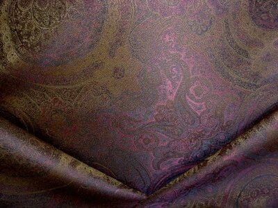 21-3/8 Mulberry FD464 Pondicherry Silk Mauve Bohemian Paisley Upholstery Fabric - Image 1 of 4