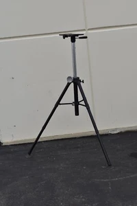 Renishaw tripod base - Picture 1 of 23
