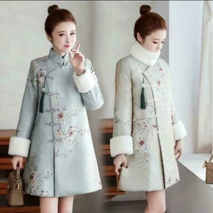 Para mujeres Invierno Nuevo Estilo Chino Cuello de Piel Bordado Cheongsam Abrigos de Algodón - Imagen 1 de 13