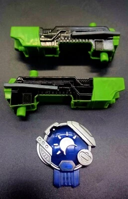 Transformers Cybertron: Deluxe Class Downshift "Heavy Magnum Blasters and Key" - Image 1 of 2