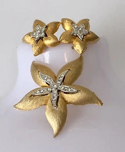 Set orecchini spilla stella marina Jonette Jewelry J.J. strass tono oro - Foto 1 di 16