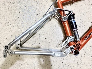 Ventana El Saltamonte Mountain Bike Frame Full Suspension 18" Medium Fox Shock - Picture 1 of 13