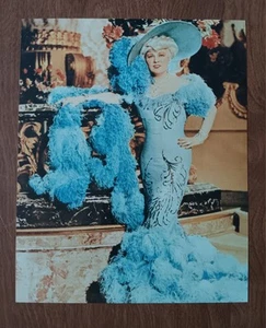 Foto Mae West a colori 8 x 10 nuove condizioni anni 90 spedizione combinata! - Foto 1 di 1