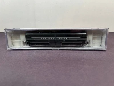 Life Like Trains N Scale Diesel Locomotive 7081 N ALCO PB New York NYC 4300 - Image 1 of 4