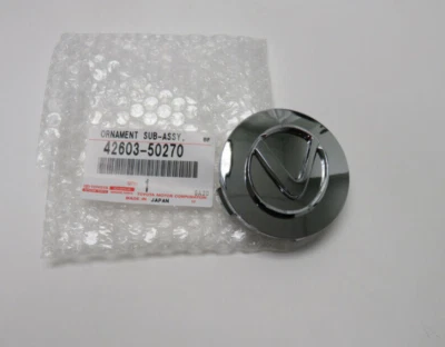 LEXUS LS XF30 Wheel Center Cap 4260350270 42603-50270 NEW GENUINE - Image 1 of 4