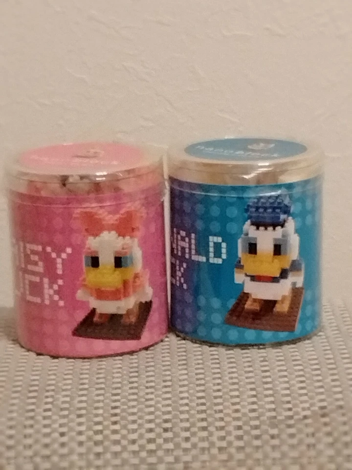 Nano Block Daisy & Donald Duck  Tokyo Disney Resort Limited Edition Set of 2 - Image 1 of 4