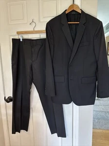 Men’s Express 2 piece suit 98%wool Work Wear formal - Picture 1 of 17