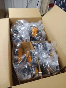 (24 per case) GM  FRONT TURN  SIGNAL 15999784 GM 15999784  lot of 24 - Picture 1 of 7