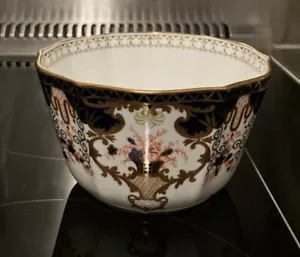 Royal Crown Derby IMARI #3788 TEA REFUSE BOWL 4 3/4” X 2 3 3/4” #1 c. 1914 - Picture 1 of 12