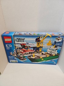 LEGO City Harbour 4645 551 pcs UNOPENED 