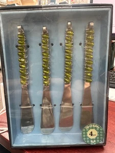 Wild Eye Designs Green Beaded Spreaders, 4 count 2638 - Picture 1 of 1